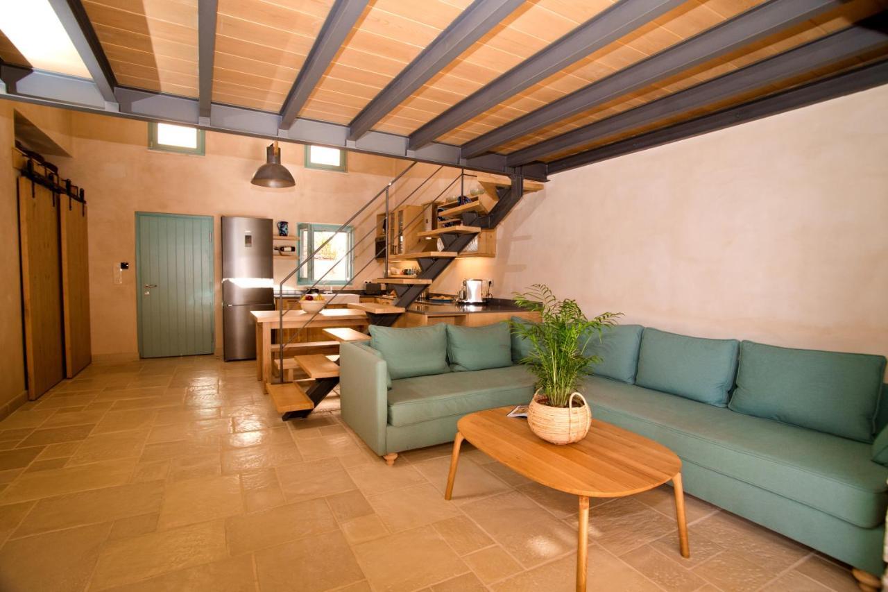 Petra Boutique Villas Arginonda Экстерьер фото